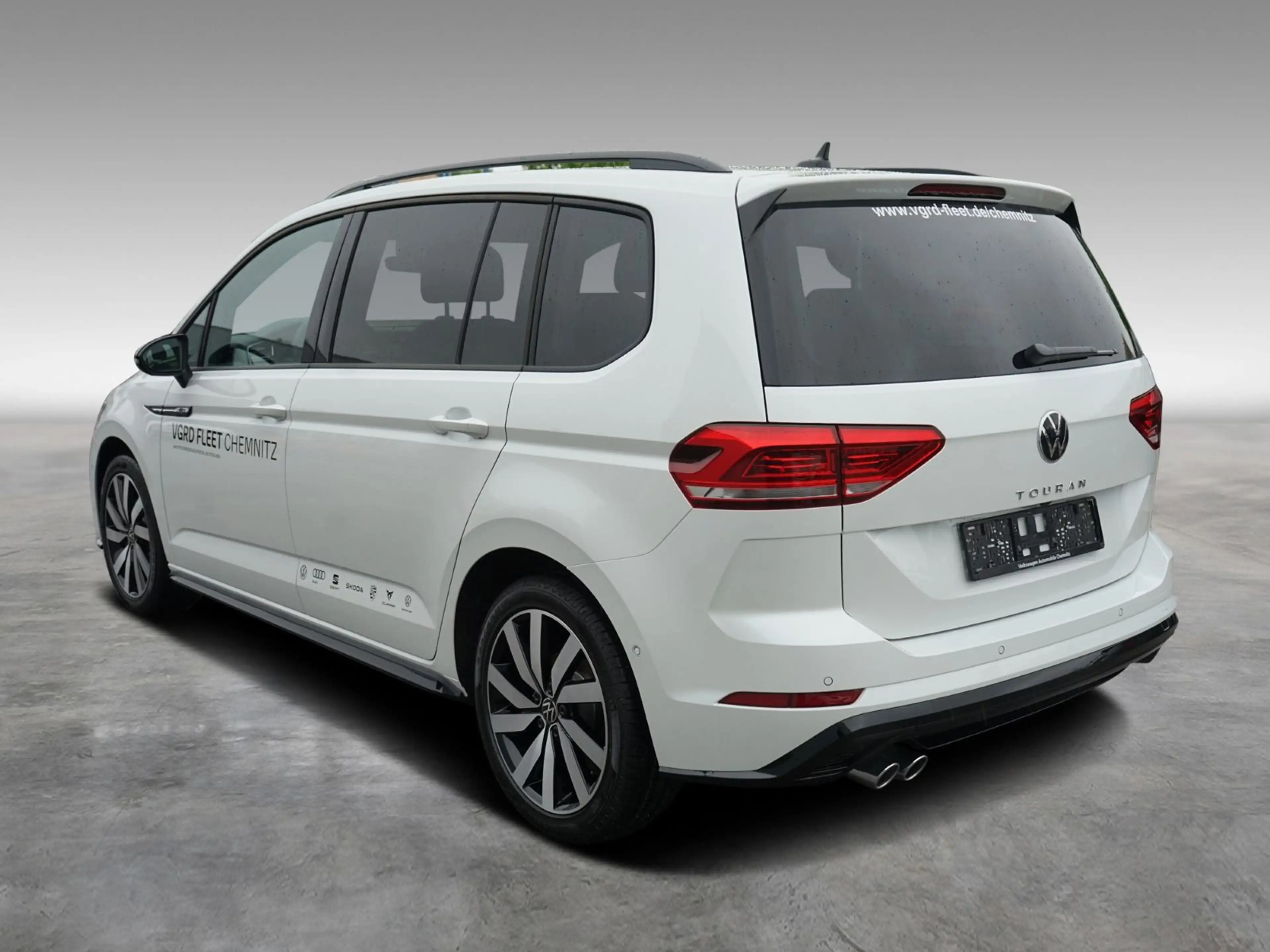 Volkswagen Touran Highline 2.0 TDI 150 PS DSG *AHK*DYNAUDIO — photo 4