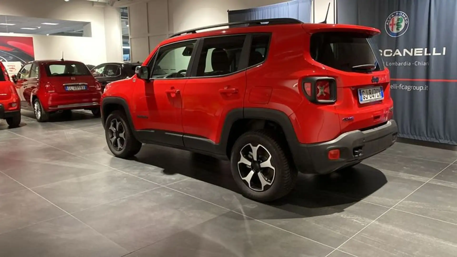 Jeep Renegade 1.3 T4 240CV PHEV 4xe AT6 Trailhawk Rouge - 2