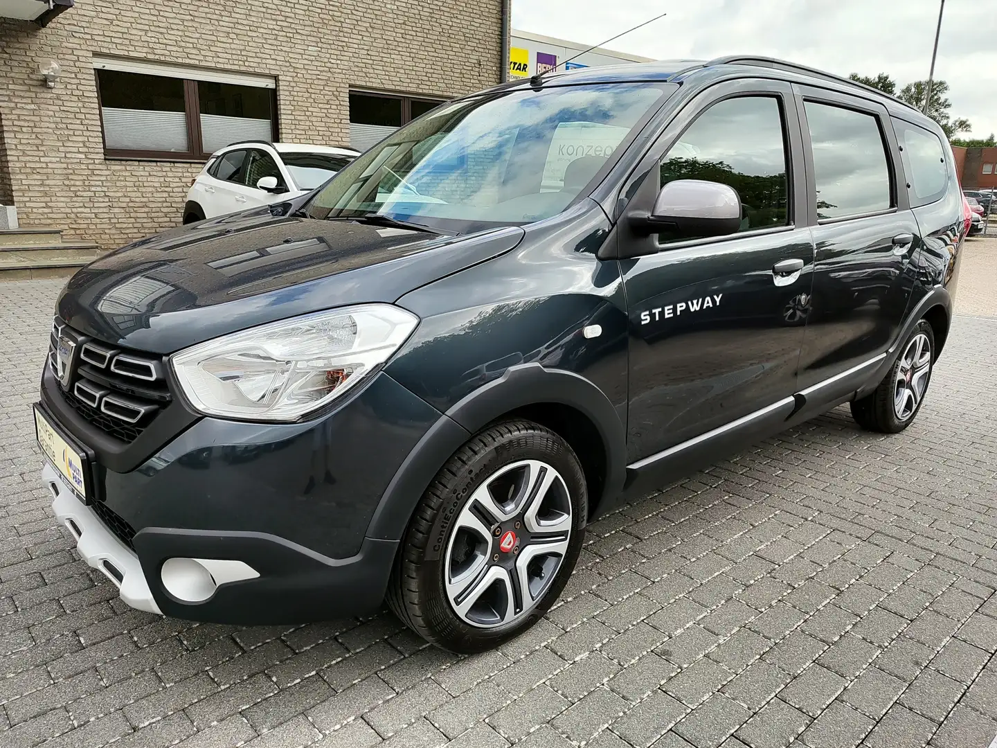 Dacia Lodgy Stepway Bleu - 1