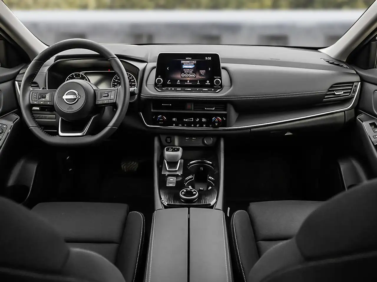 Nissan Rogue снимка Nissan Rogue