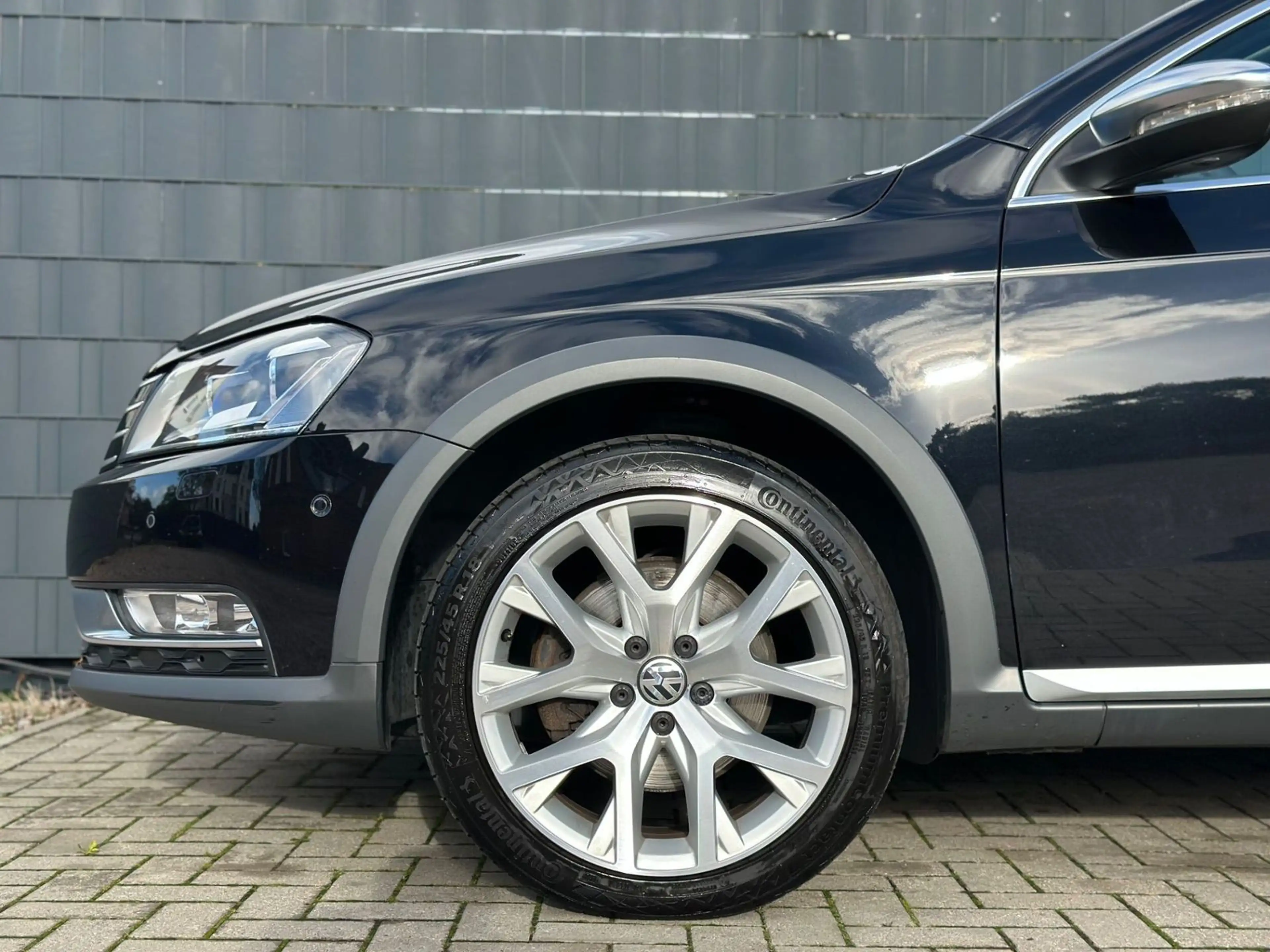 Volkswagen Passat Alltrack BMT 2,0 TDI DPF 4Motion DSG — photo 14