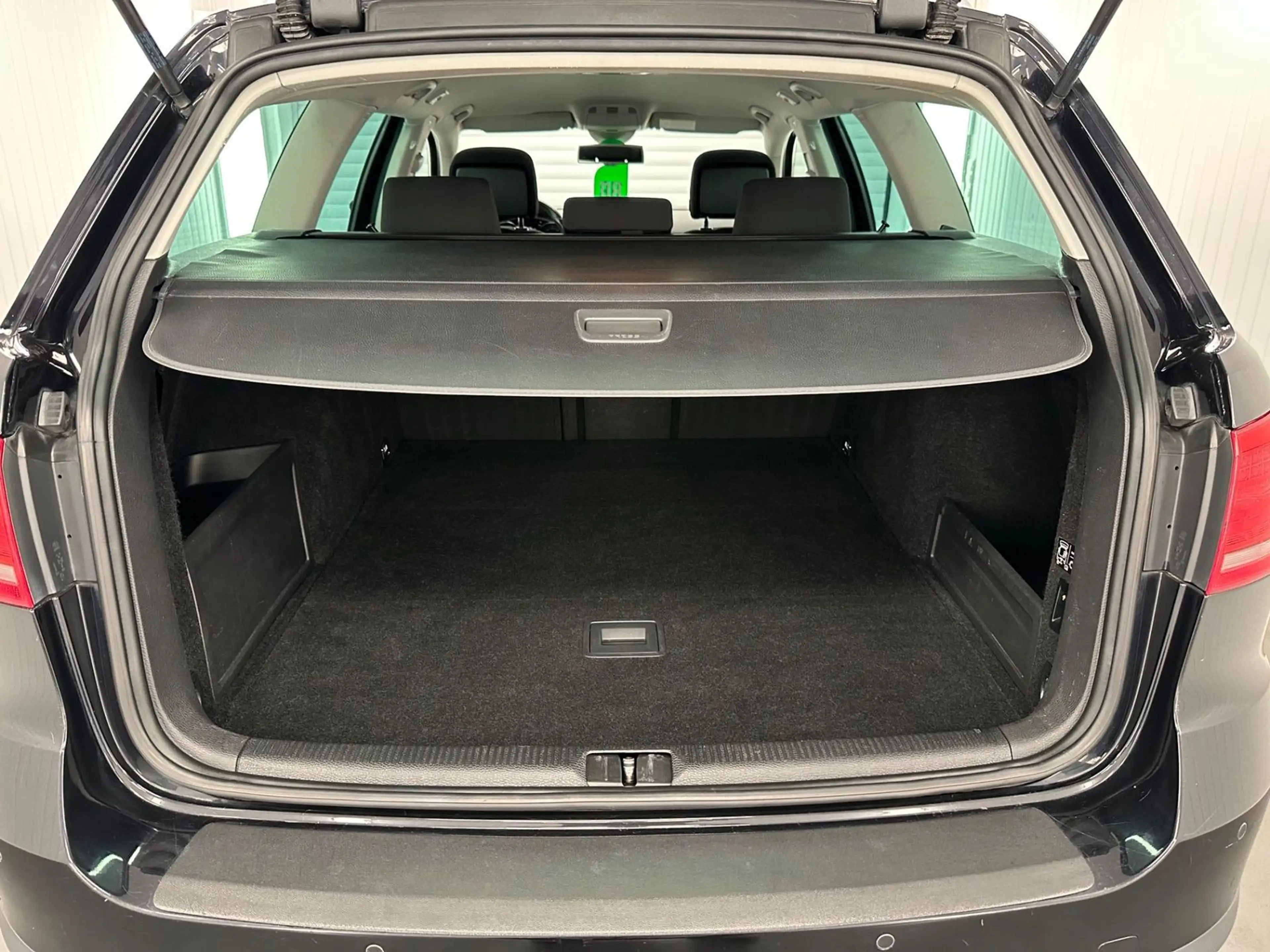 Volkswagen Passat Alltrack BMT 2,0 TDI DPF 4Motion DSG — photo 15