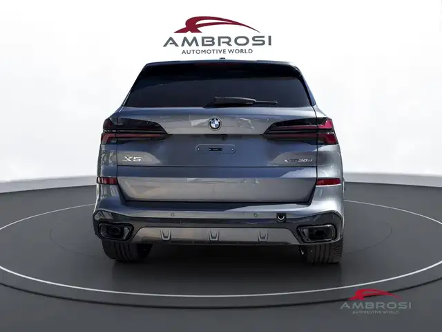 BMW X5 X5 view 8