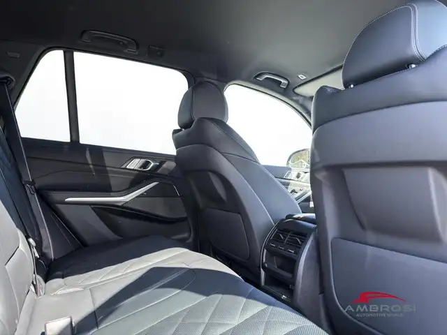 BMW X5 X5 view 11