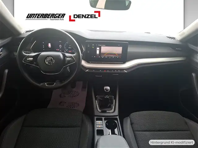 Skoda Octavia view 7