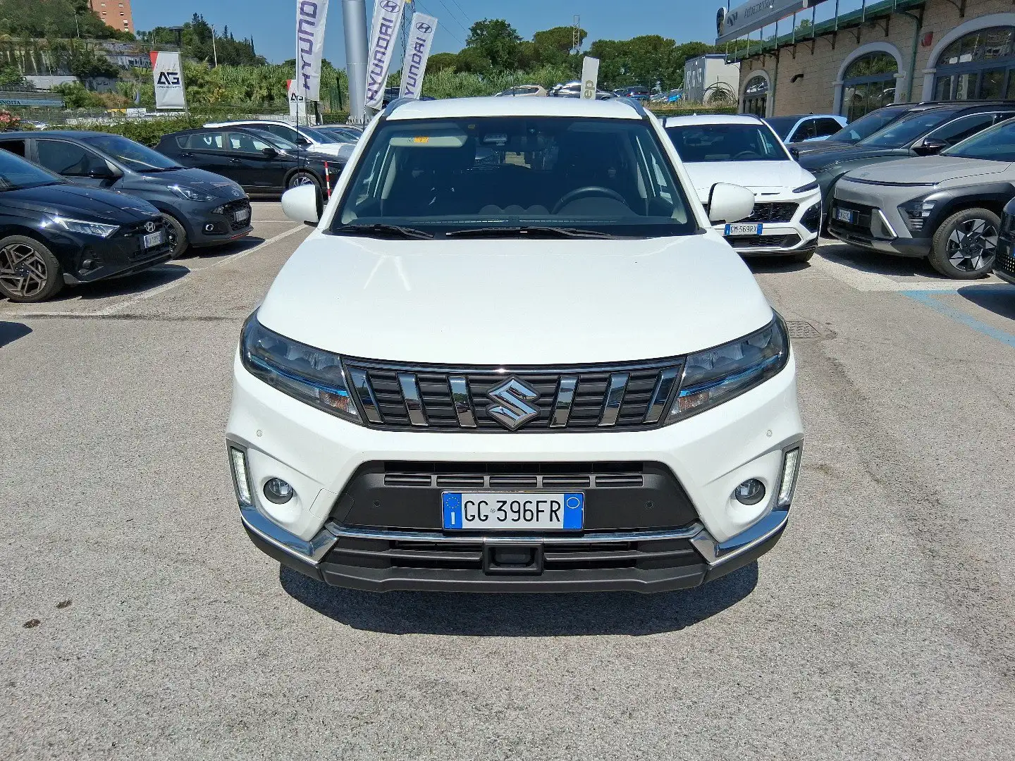 Suzuki Vitara 1.4 Hybrid Cool Bianco - 2