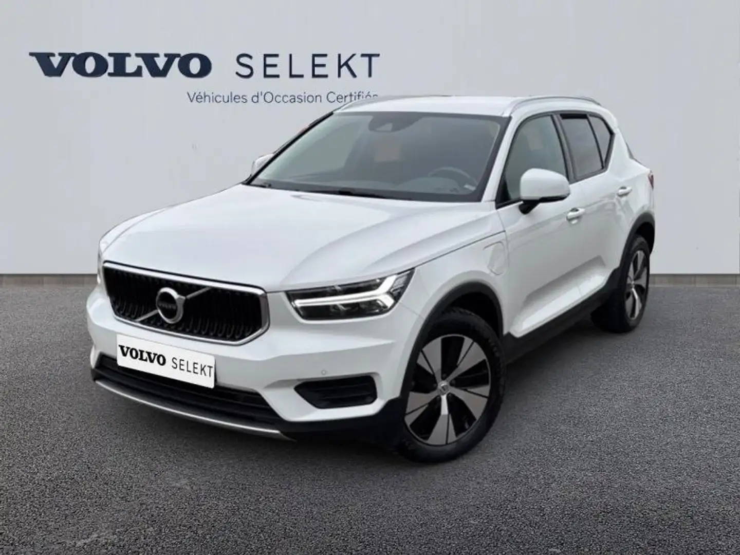Volvo XC40 T5 Recharge 180 + 82ch Business DCT 7 Blanc - 1