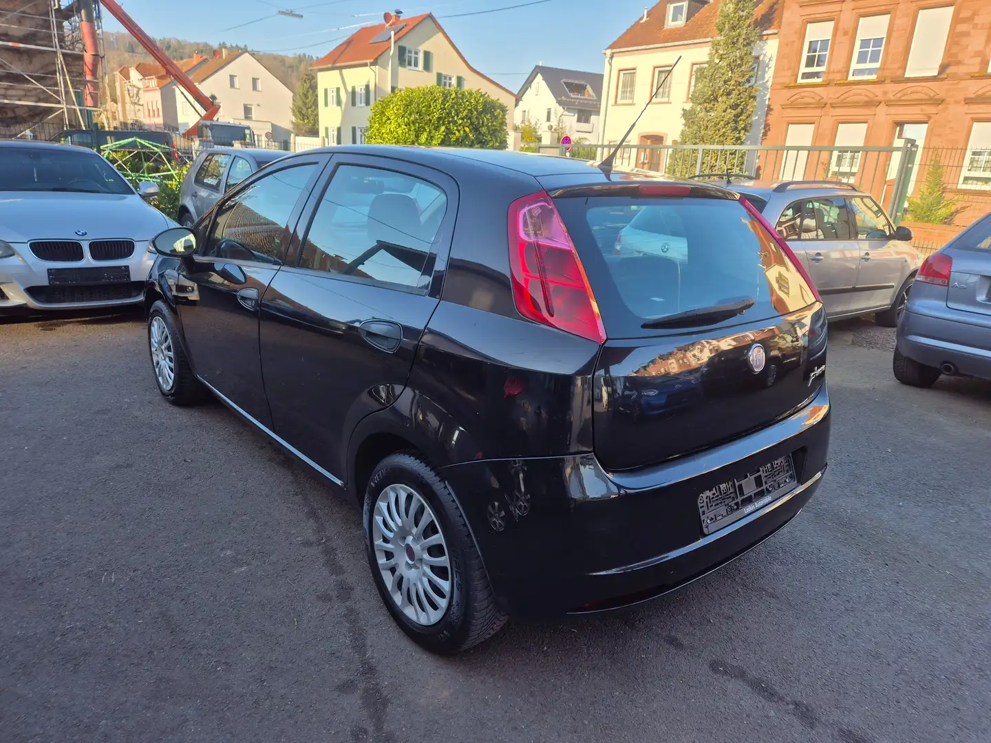 Fiat Grande Punto 1.2 8V Active " Zahnriemen neu, TÜV / AU neu " - 2
