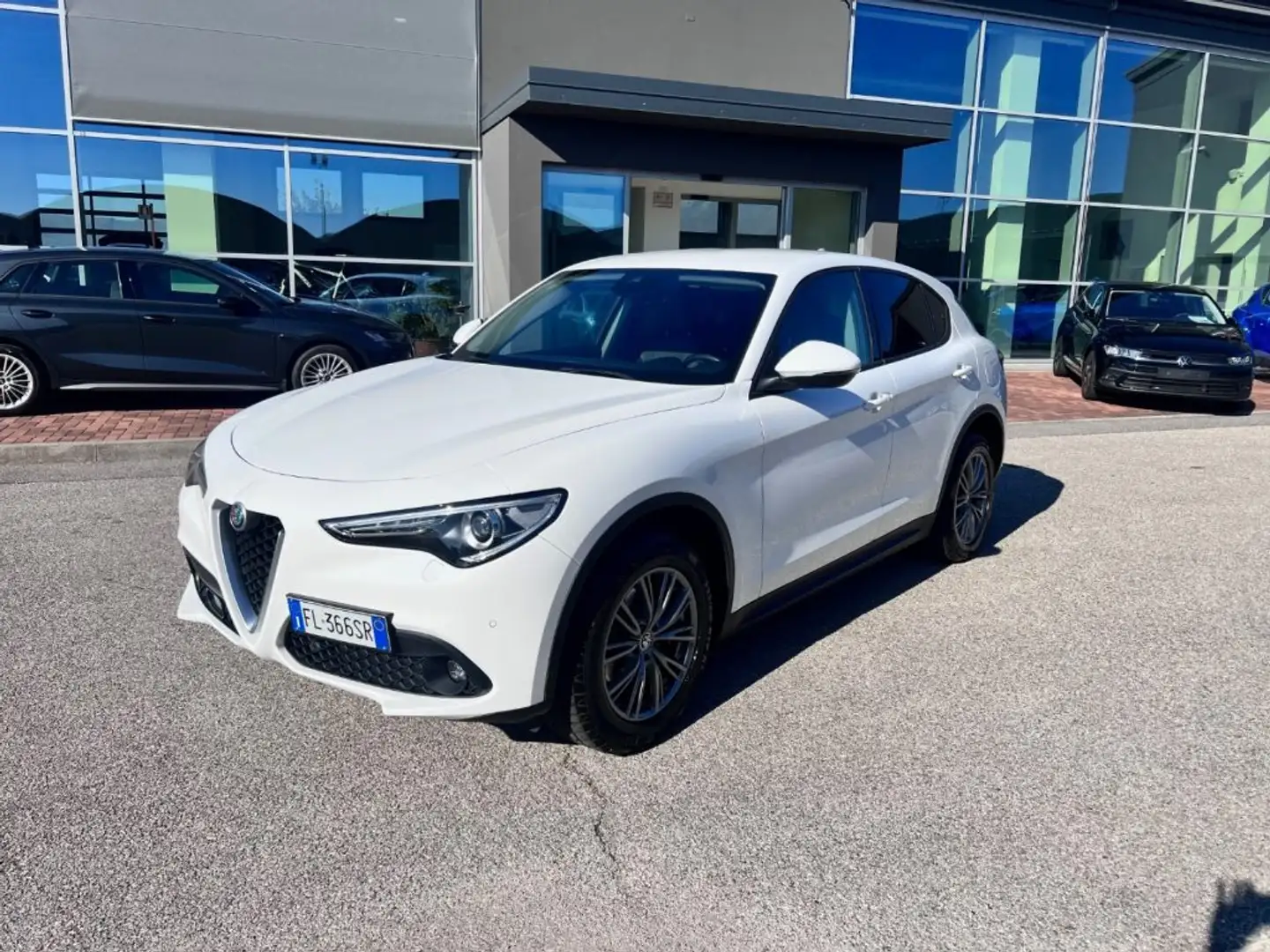 Alfa Romeo Stelvio 2.2 Turbodiesel 210 CV AT8 Q4 Executive Blanc - 1
