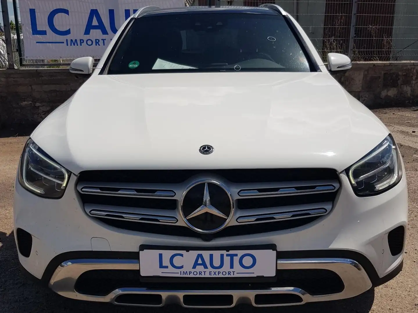 Mercedes-Benz GLC 220 GLC 220 d 4Matic (253.915) Weiß - 1