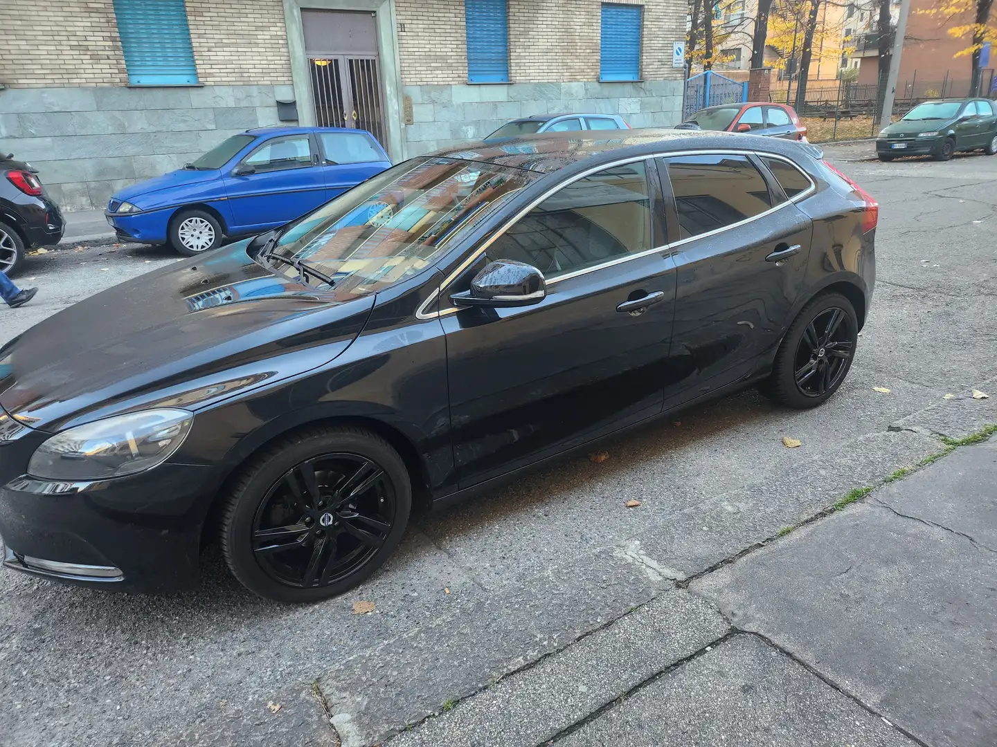 Volvo V40 Cross Country Negru - 2