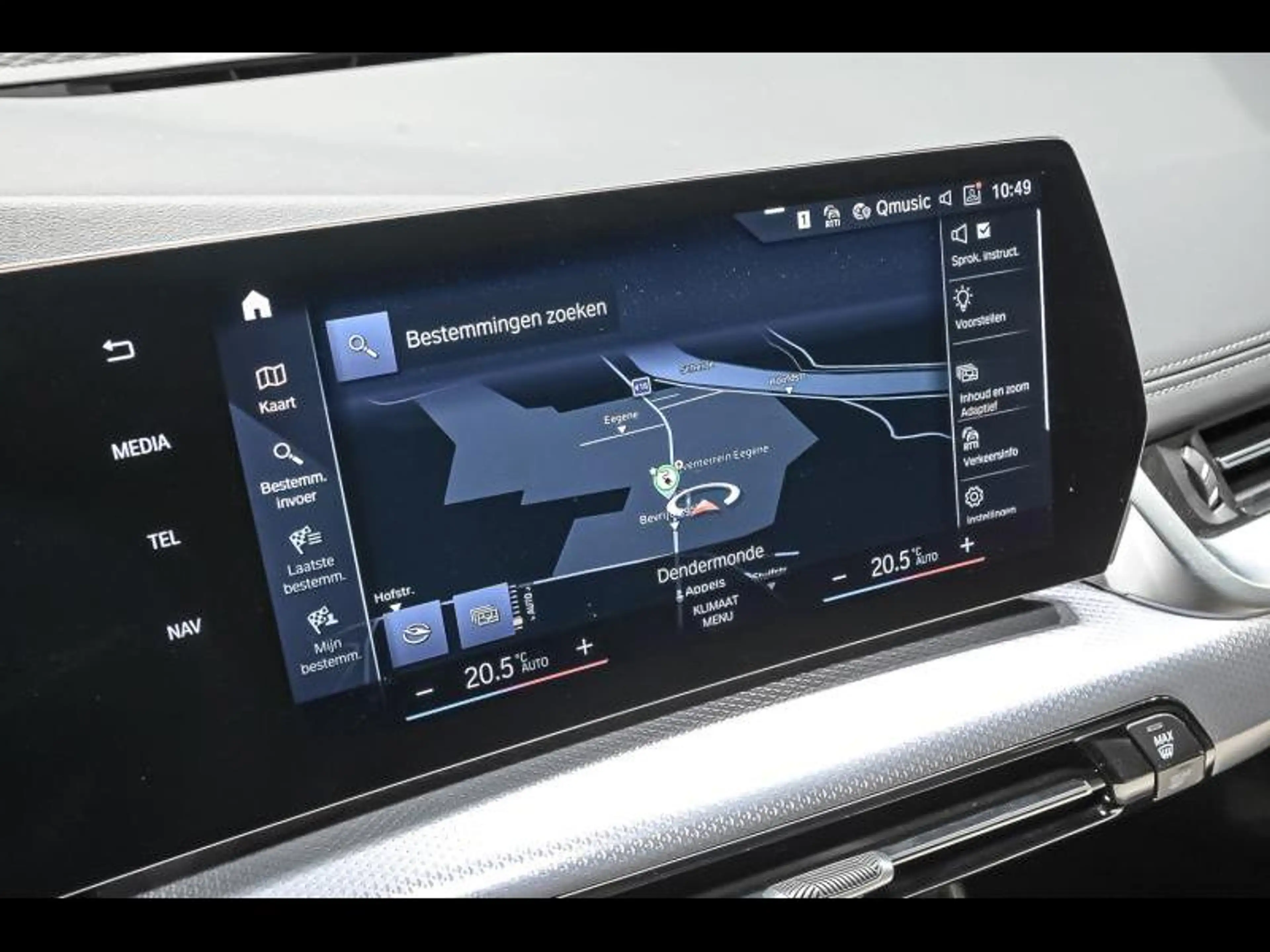 BMW 225 xDrive Active Tourer — photo 13
