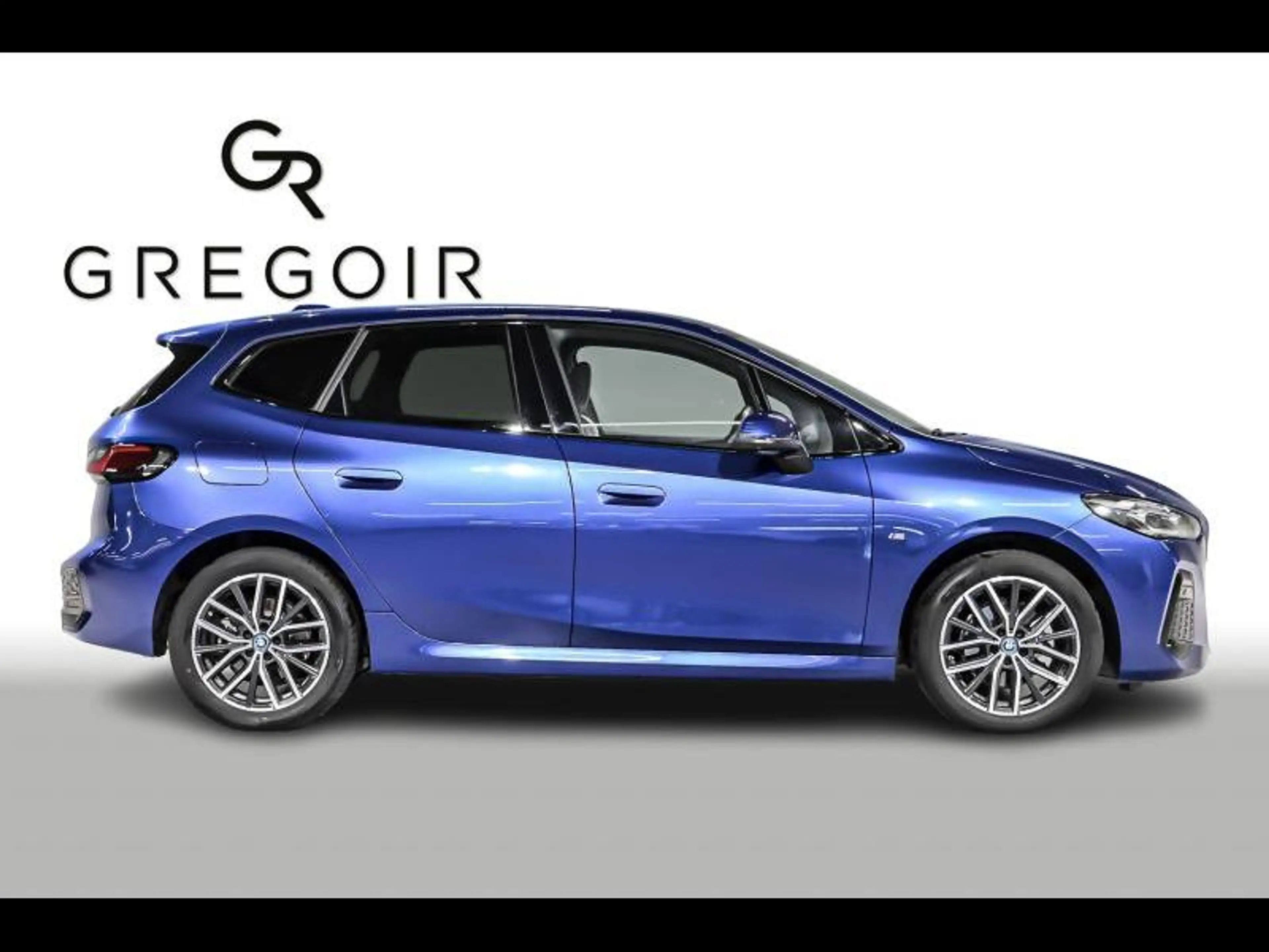 BMW 225 xDrive Active Tourer — photo 3