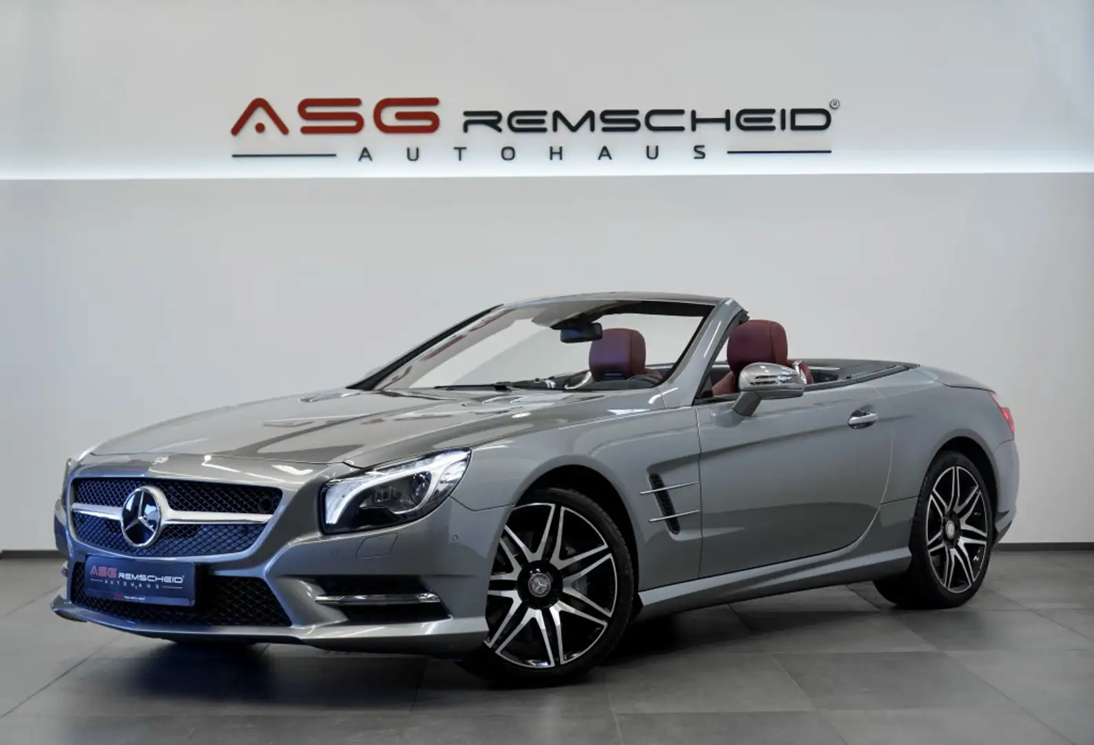 Mercedes-Benz SL 400 Roadster AMG Line *2.H *19*Dist*LUFT*H&K Серый - 1