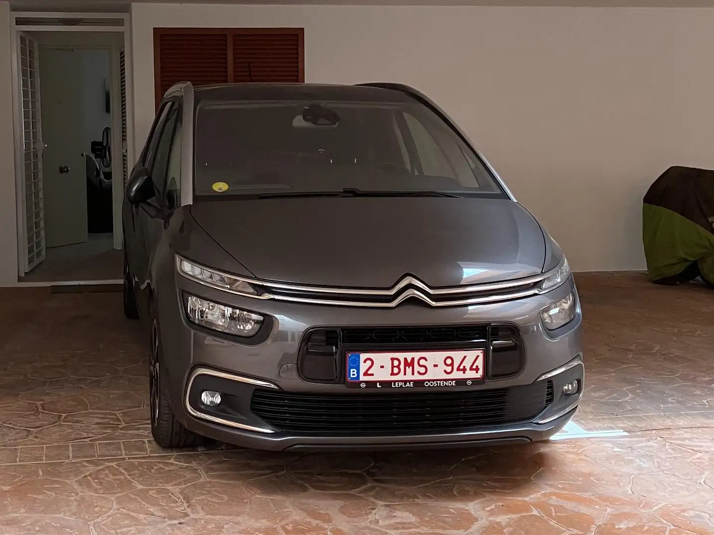 Citroen C4 SpaceTourer C4 Spacetourer BlueHDi 160 Stop Grijs - 1