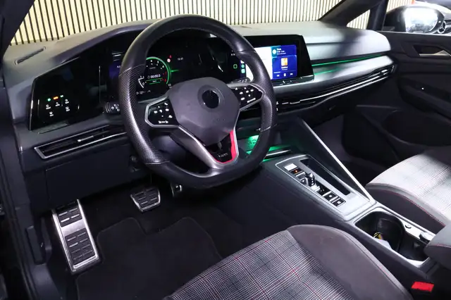 Volkswagen Golf view 26