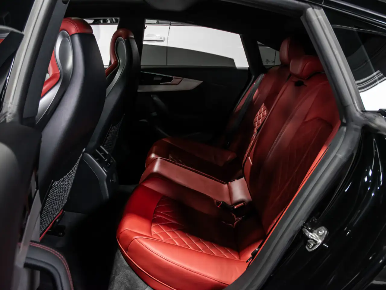 Audi S5 снимка Audi S5