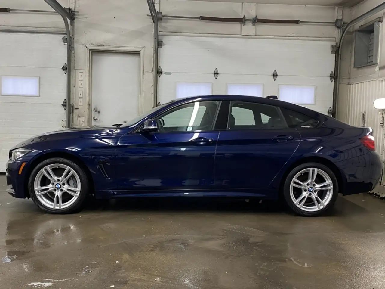 BMW 4 Series снимка BMW 4 Series