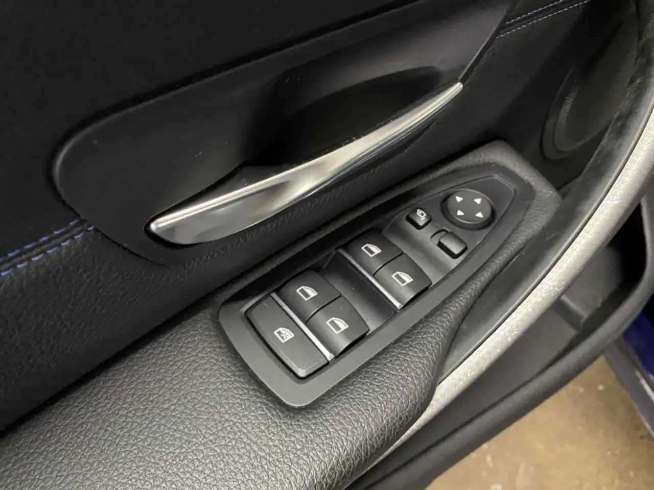 BMW 4 Series снимка BMW 4 Series