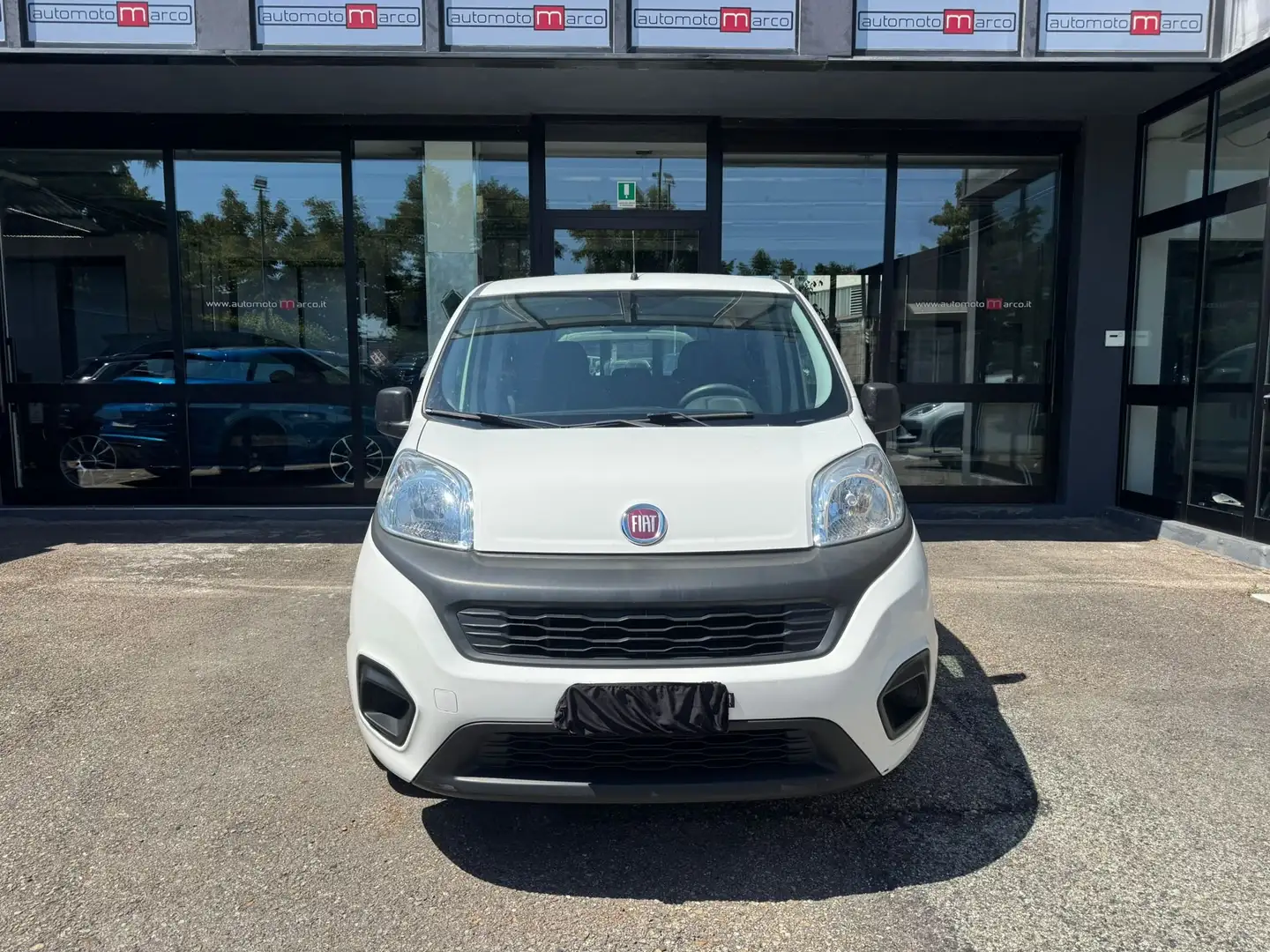 Fiat Qubo Qubo 2017 1.4 8v Easy 77cv "NEOPAT" Bianco - 2