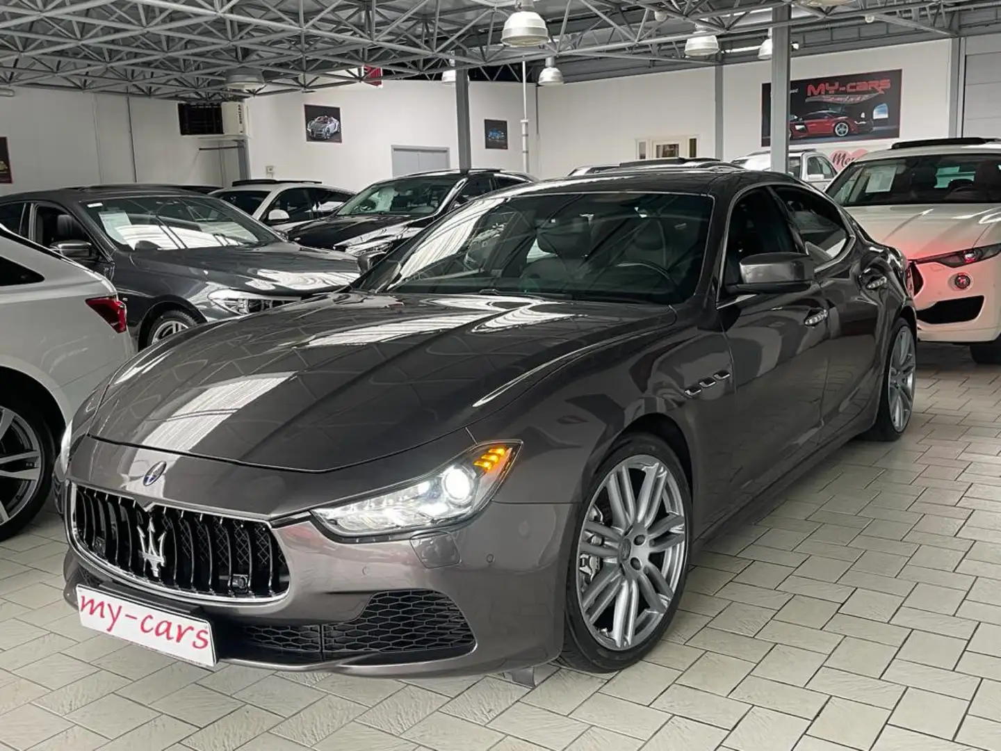 Maserati Ghibli 3.0 V6 330CV Full Options Garantie 1An Grey - 1