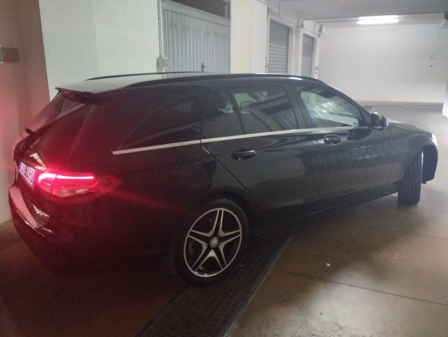 Mercedes-Benz C 180 Classe C-S205 2014 SW SW d (bt) Business auto Negro - 2