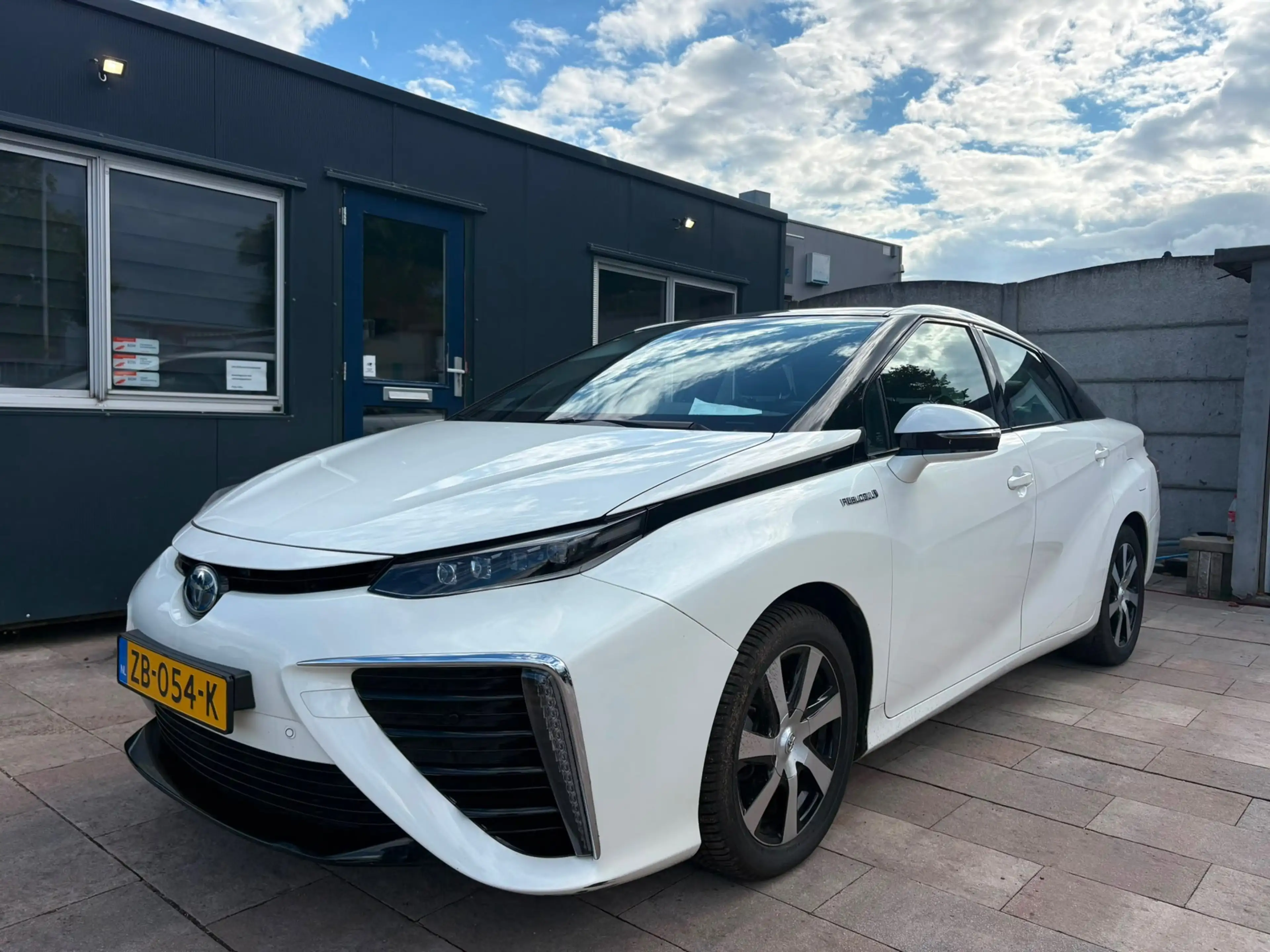 Toyota Mirai FCV Executive|Waterstof|Automaat — photo 2