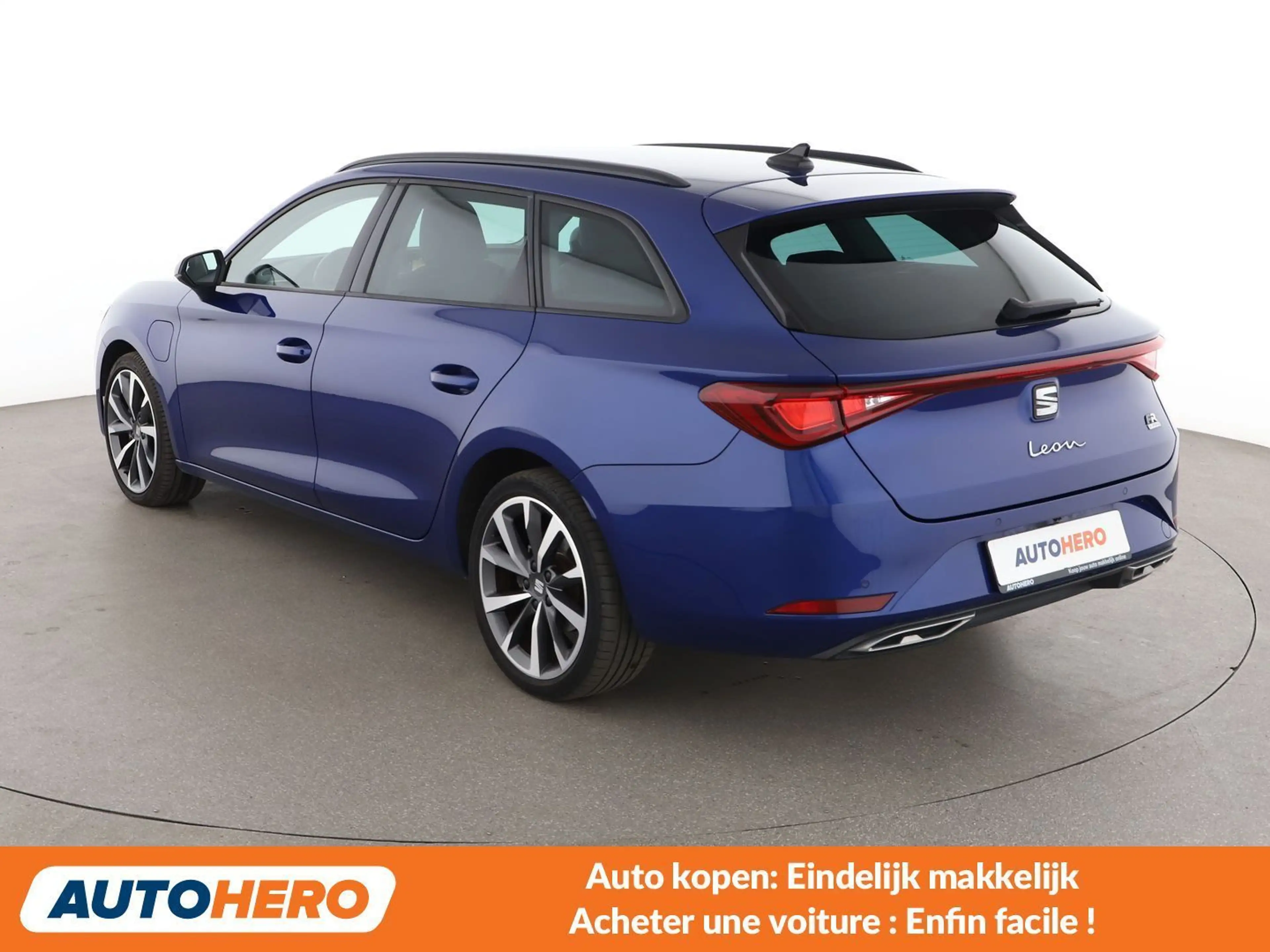 SEAT Leon e-Hybrid 1.4 TSI e-HYBRID FR — photo 4