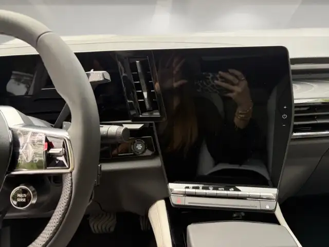 Renault Espace view 9