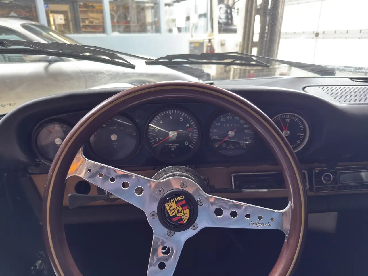 Porsche 911 2.2T targa, foto 8