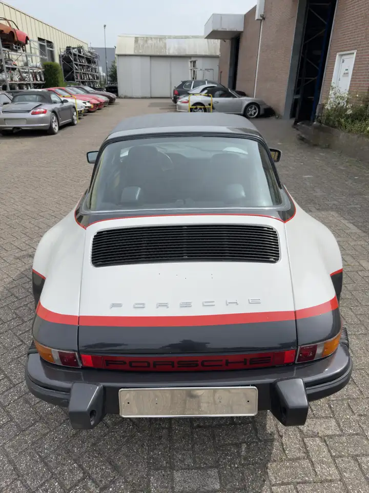 Porsche 911 2.2T targa, foto 5