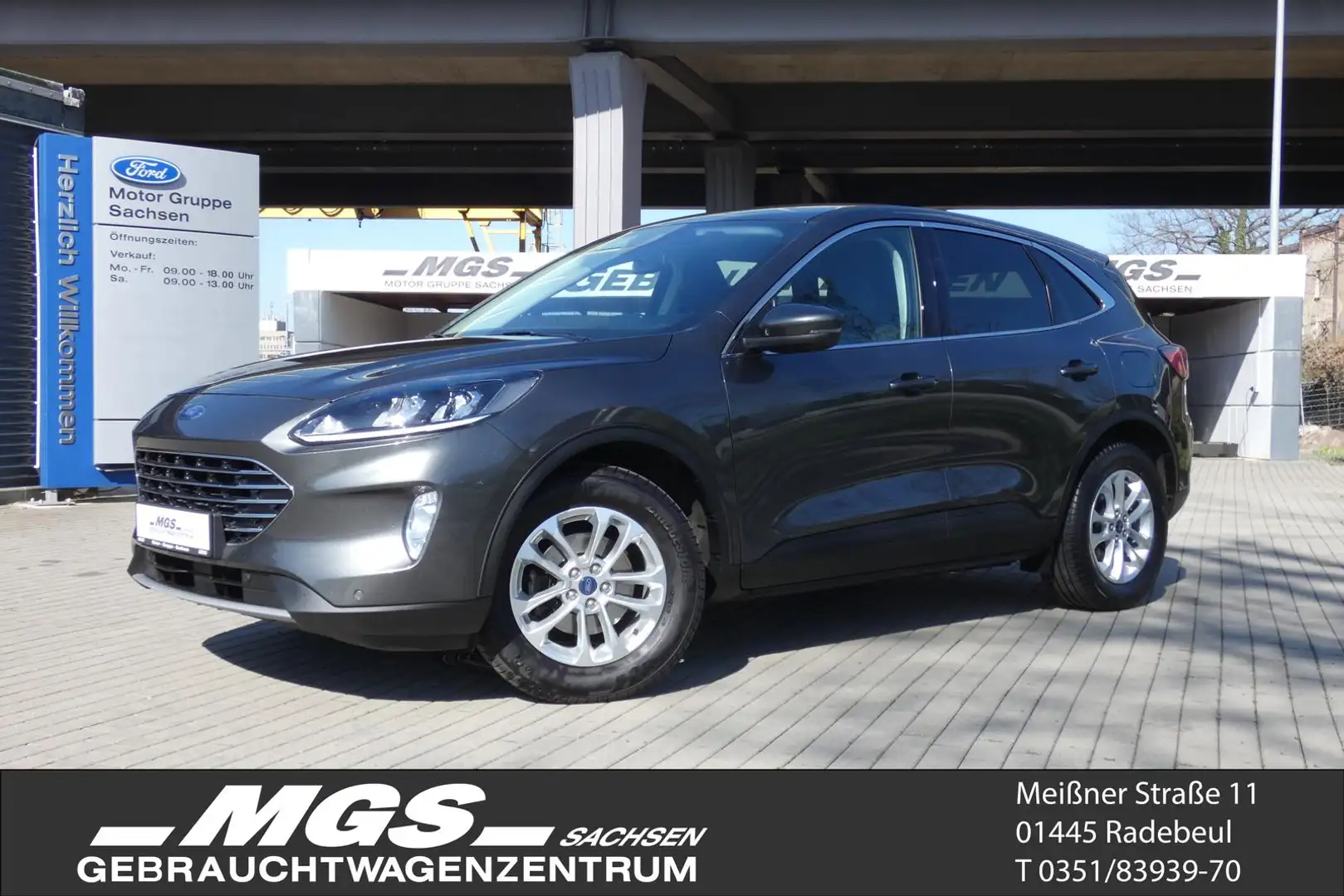 Ford Kuga 1.5 'Titanium' #TEMP #AHZV #APPLINK Grau - 1