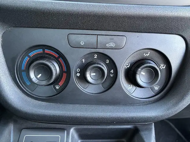 Fiat Doblo view 9