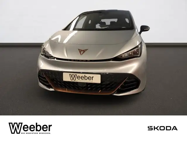 Cupra Born 170kW (231 PS) 77kWh 20 Zoll Leichtmetallräder*Car