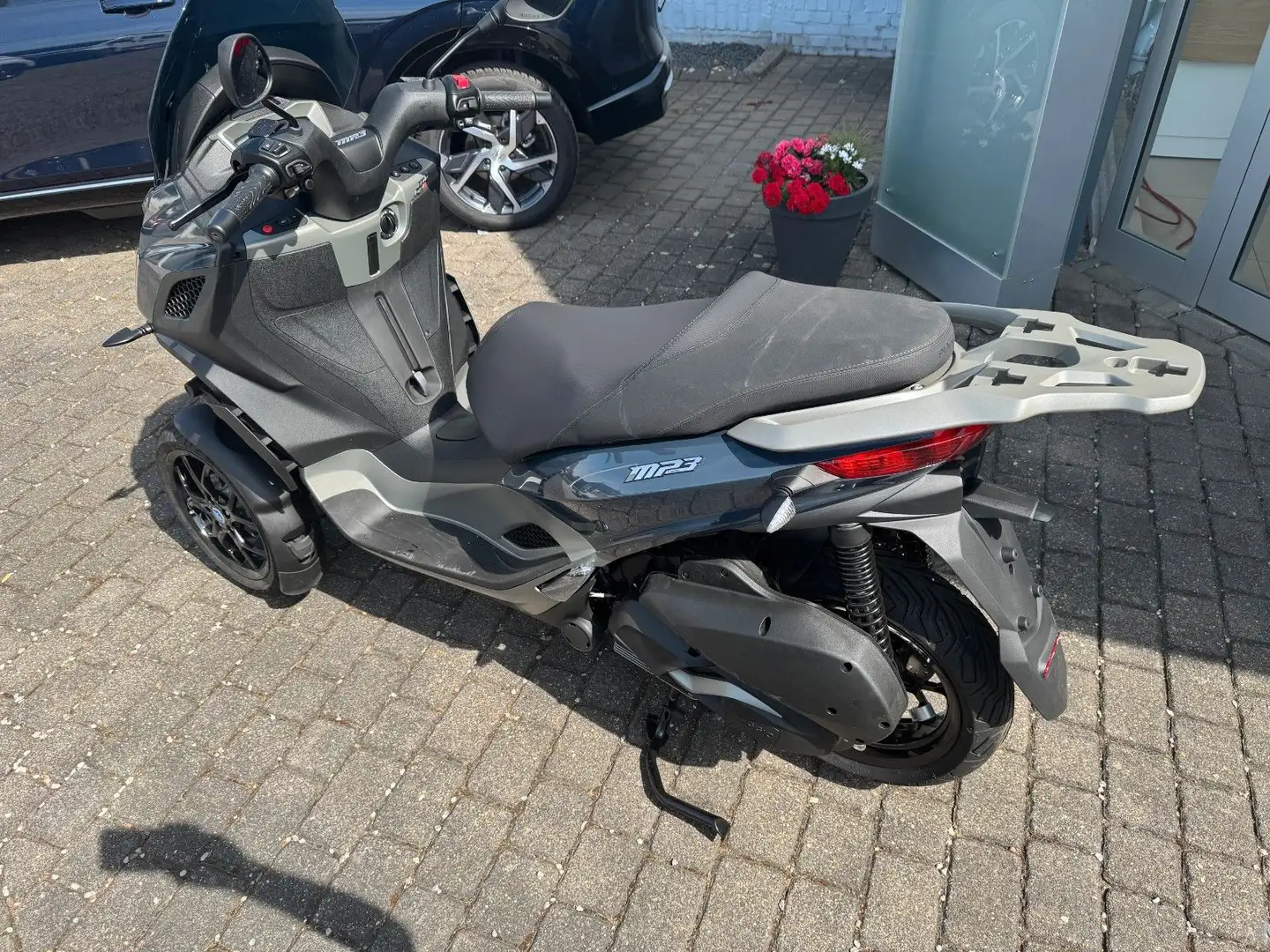 Piaggio MP3 310 HPE Euro 5+ Sofort verfügbar Gri - 2