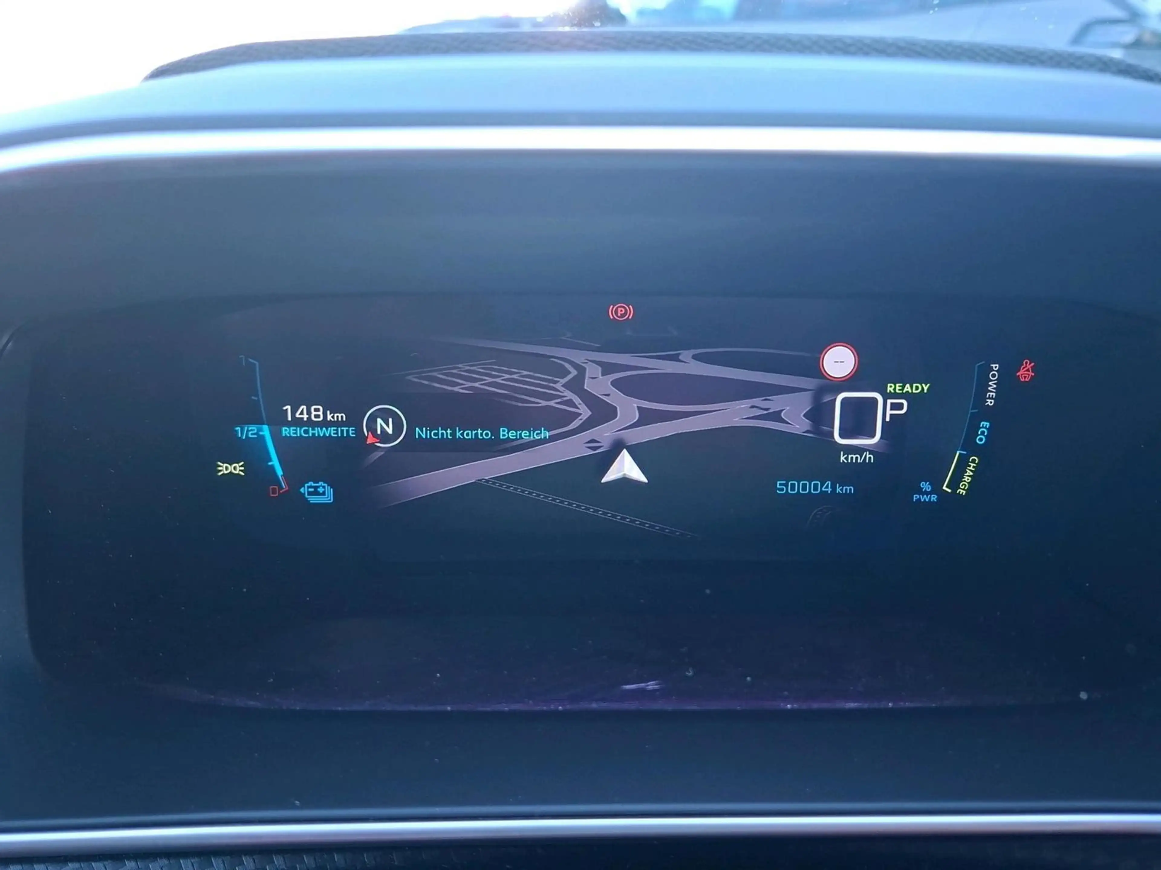 Peugeot e-208 GT Elektromotor 136 SHZ — photo 10