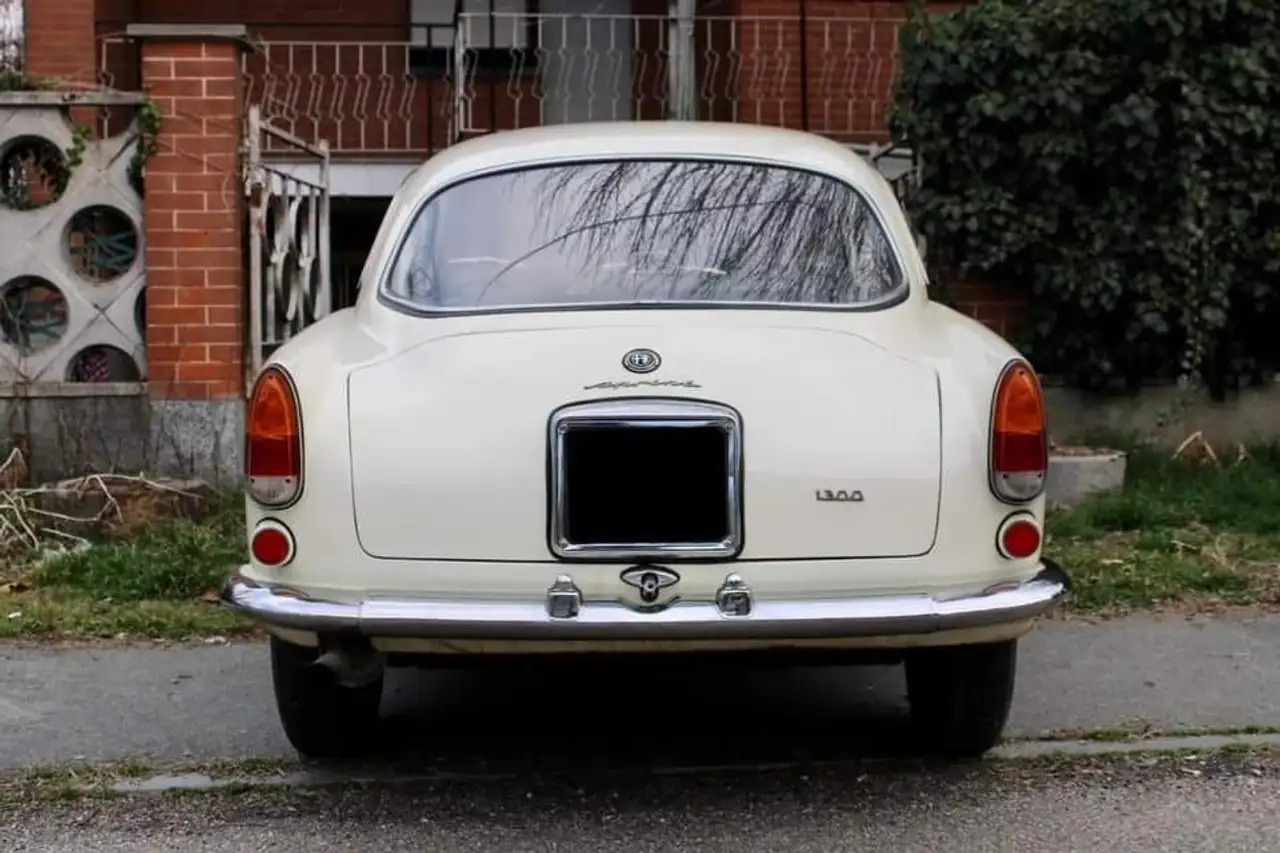 Alfa Romeo Giulietta 1.3, foto 2
