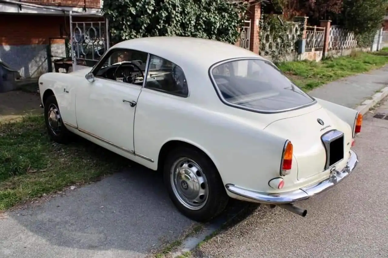 Alfa Romeo Giulietta 1.3, foto 4