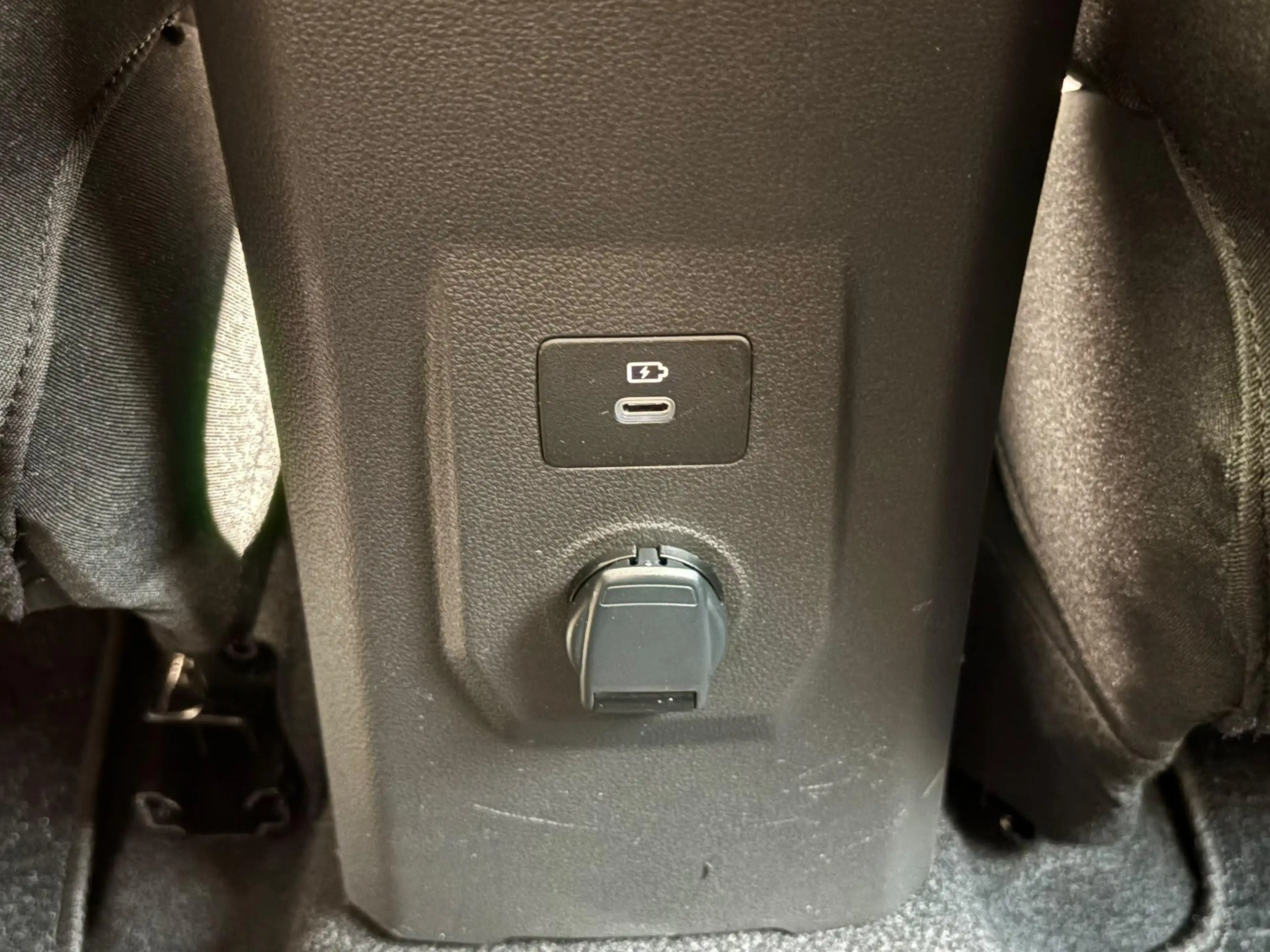 Dacia Sandero Stepway 1.0 TCe 110 Extreme | Panoramadak | Naviga — photo 29