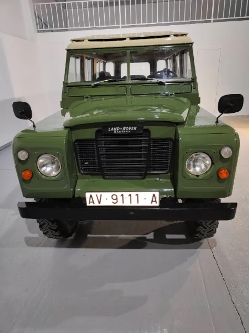 Land Rover Series III 109 Verde - 1