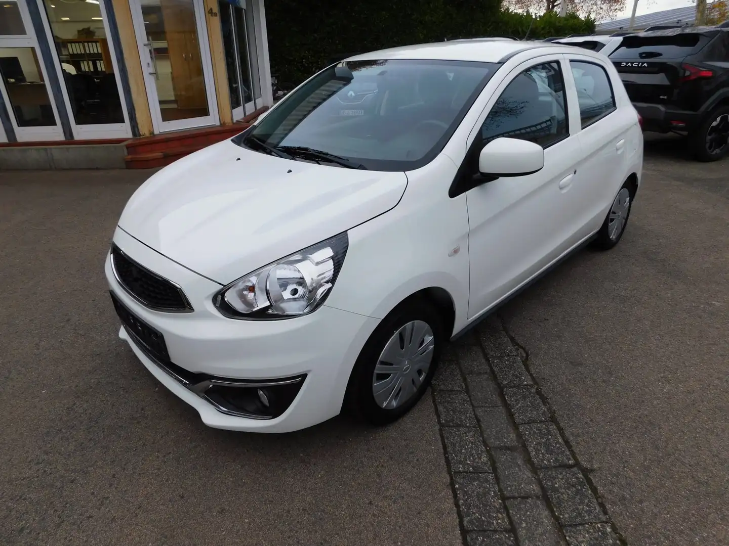 Mitsubishi Space Star Space Star 1.0 Basis Blanc - 1