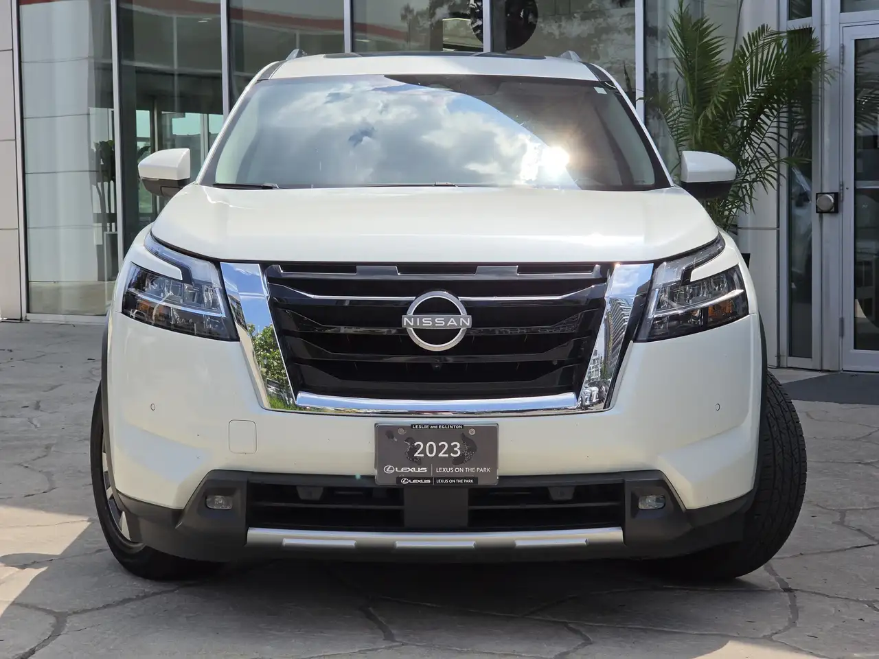 Nissan Pathfinder fotografie Nissan Pathfinder