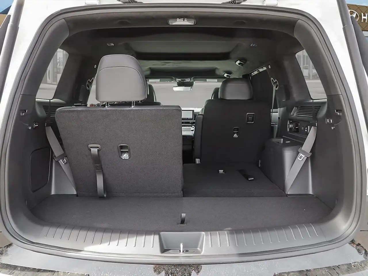 Hyundai SANTA FE снимка Hyundai SANTA FE
