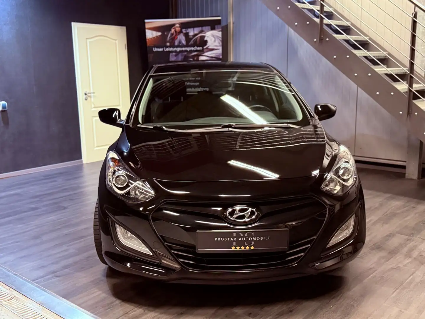 Hyundai i30 WorldCup Ed.*Klima*SitzHZG*City*Garantie Schwarz - 2