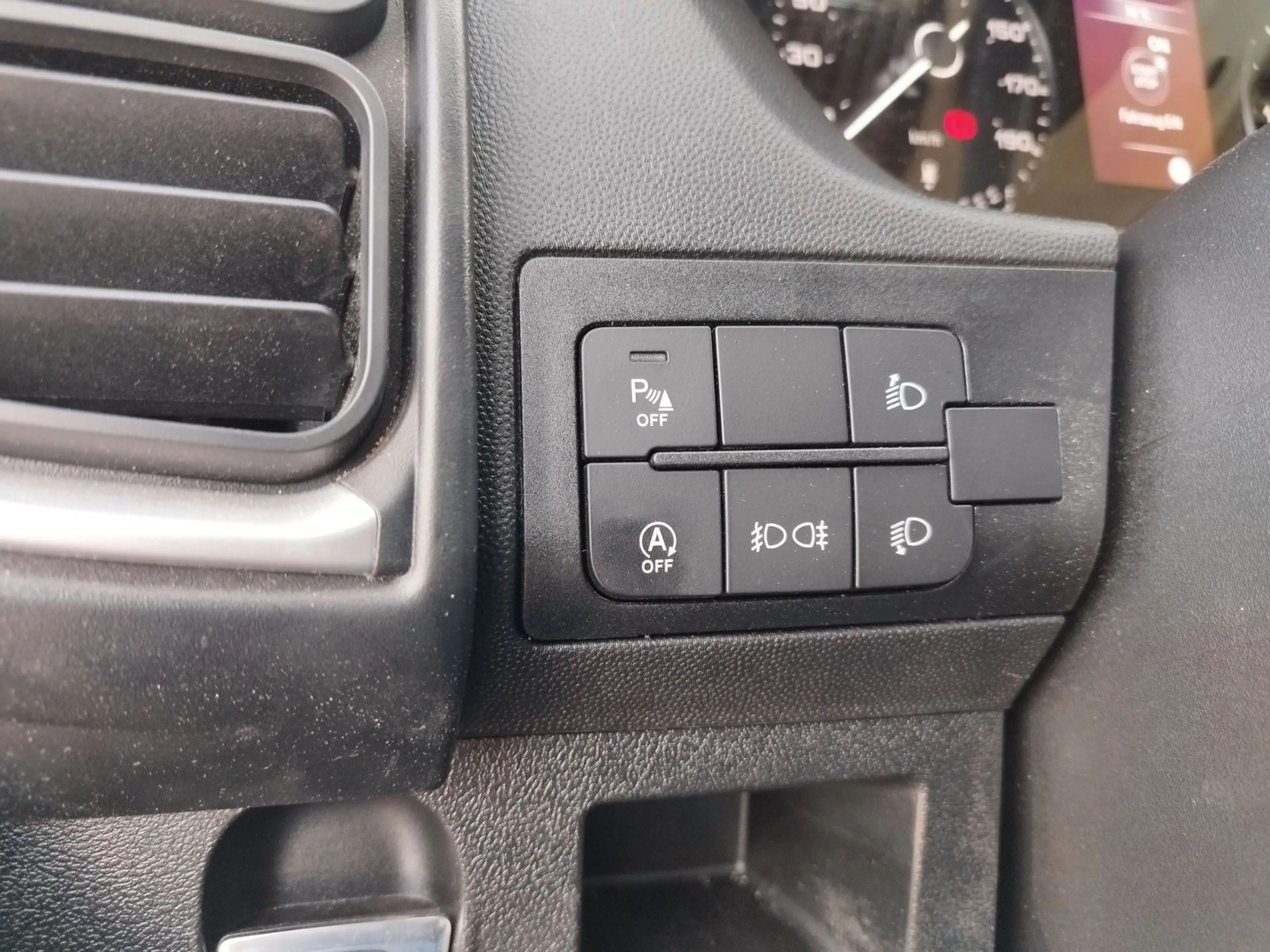 Peugeot Boxer Kasten Hochraum 335 L2H2 BlueHDi 180 — photo 11