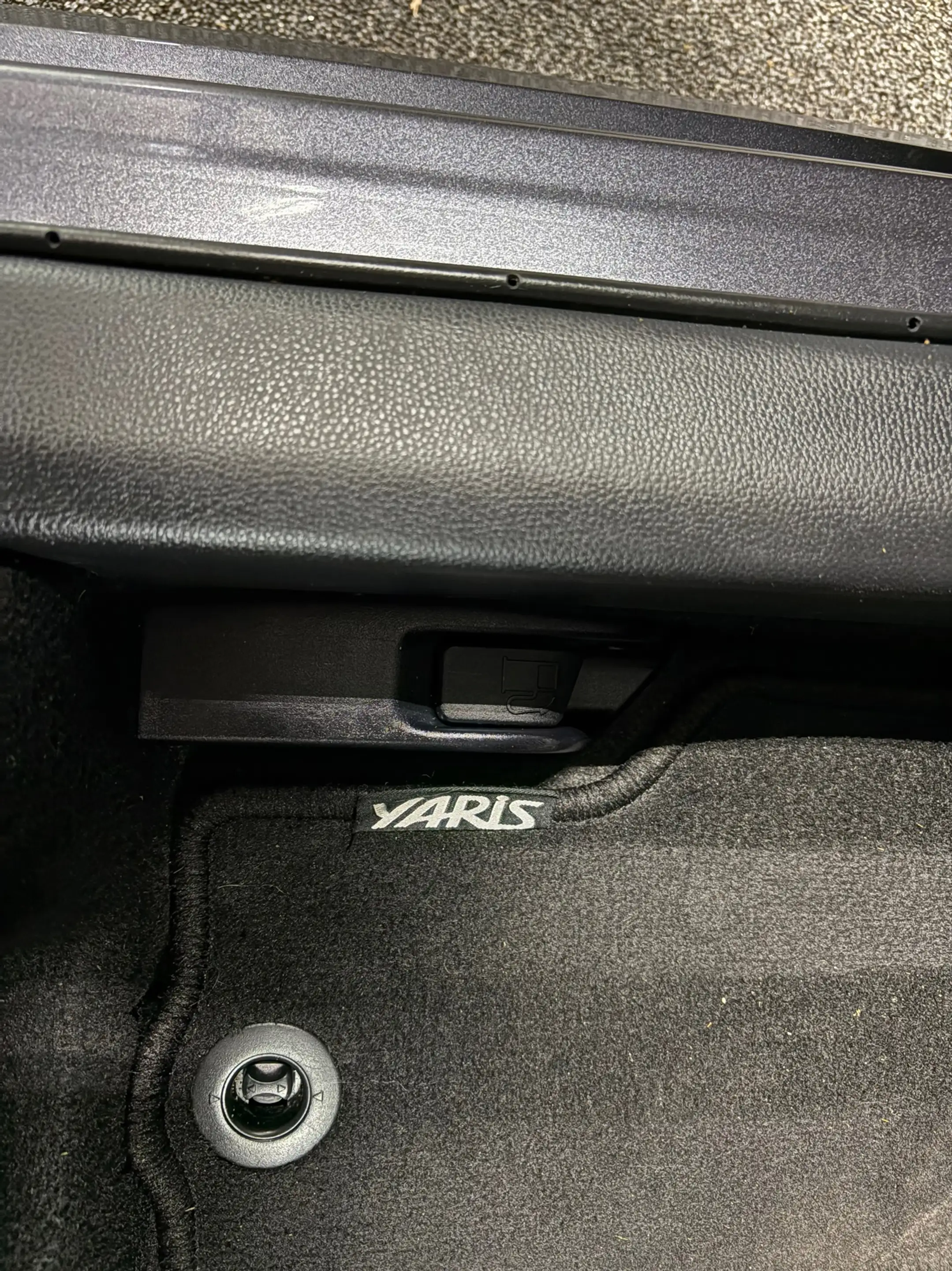 Toyota Yaris 1.5 VVT-i Active/ Eerste eigenaar/ Nederlandse aut — photo 12