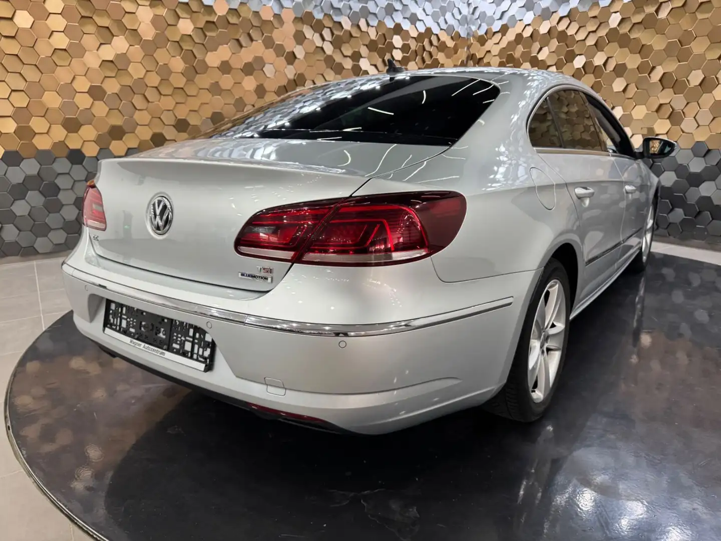Volkswagen Passat CC 1.4 TSI *Navi*Bi-Xenon*Tempomat Silber - 2