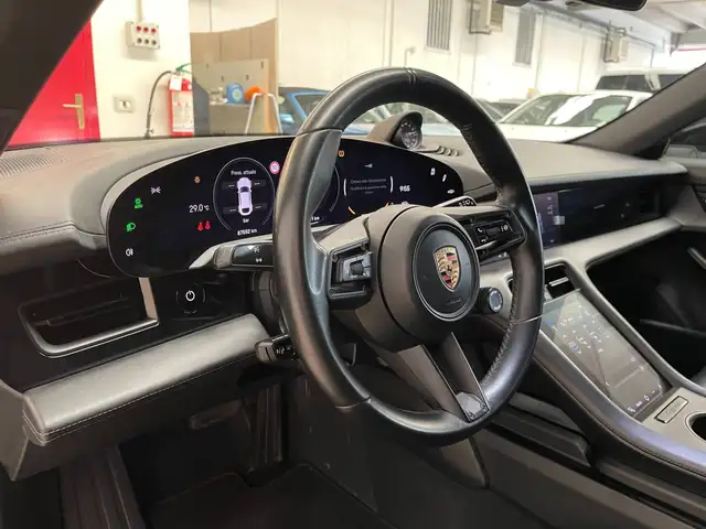 Porsche Taycan view 9