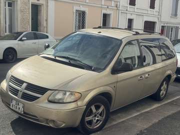 Dodge V6 3.8 STX AWD Grand Caravan Ethanol 7 place