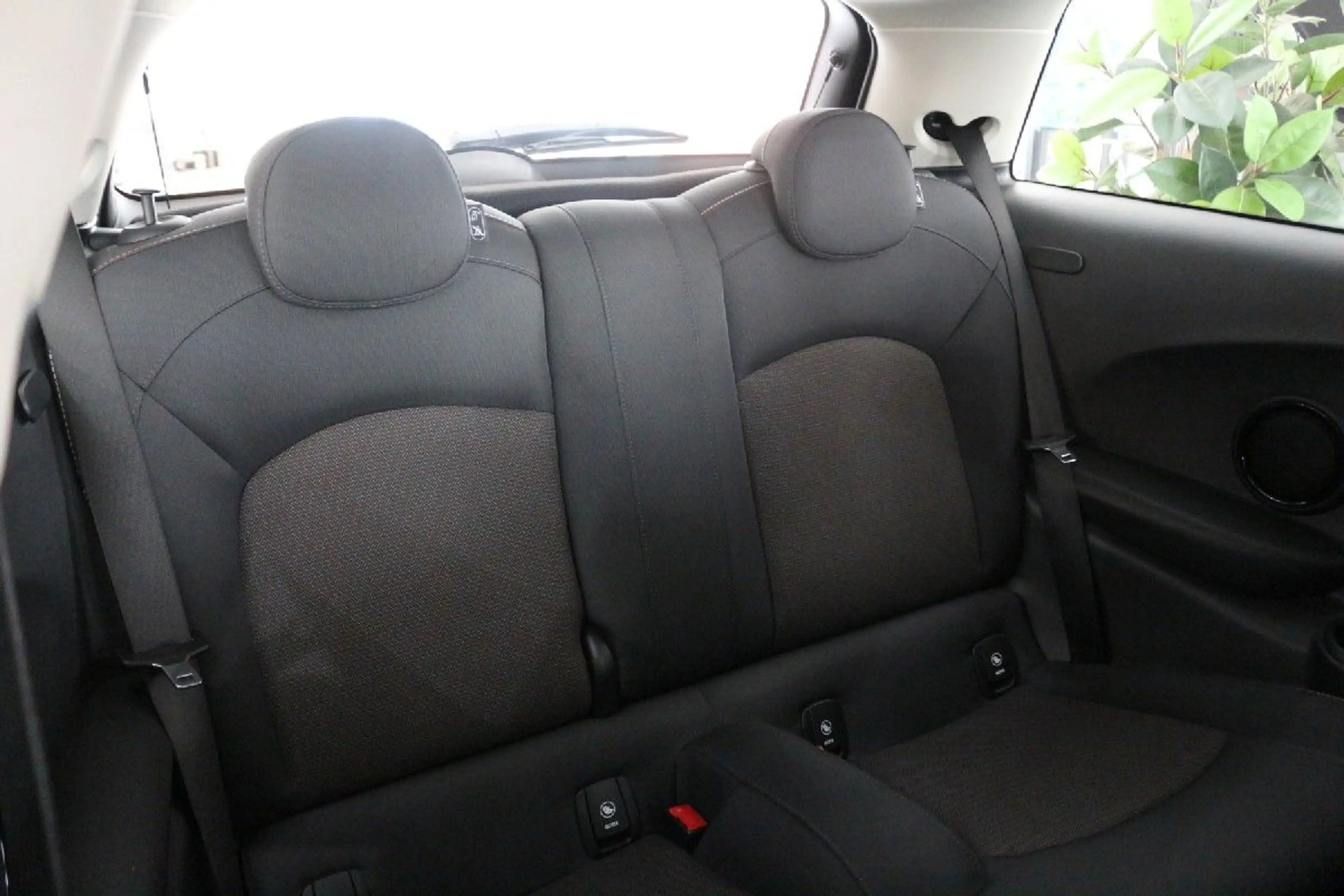 MINI One - Automatik-Navi-Tempomat-Sitzheizung-PDC — photo 14